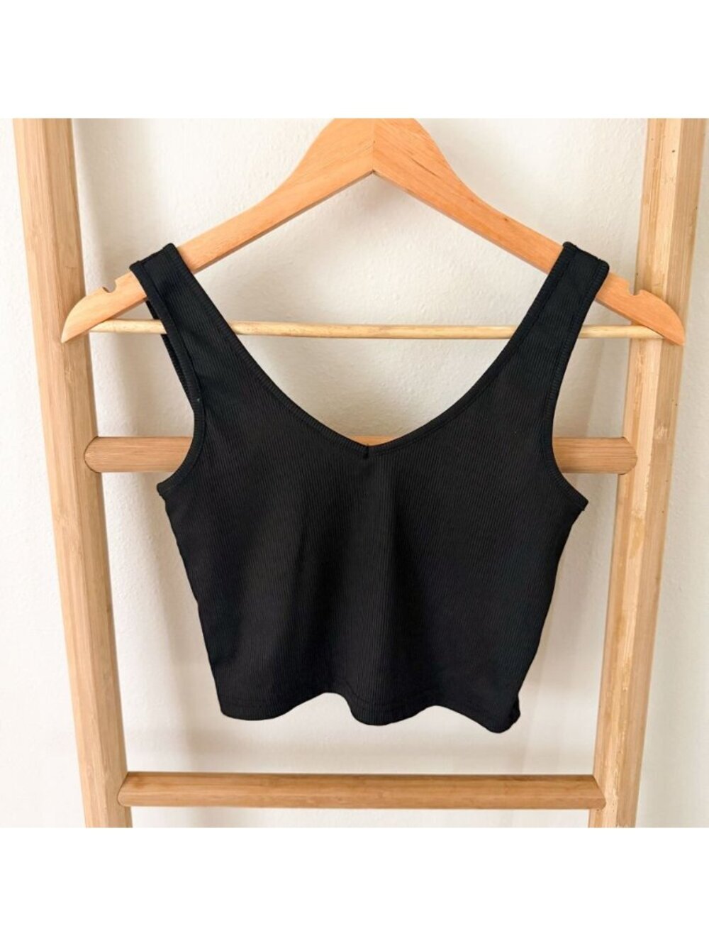 SHEIN Black Ribbed V Neck Cropped Tank Top Women’s Size Small Cotton Blend